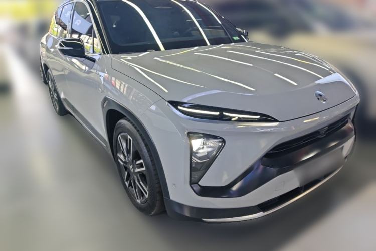 Used Nio ES6 2020 610 km Performance Version Front Right 45 Deg