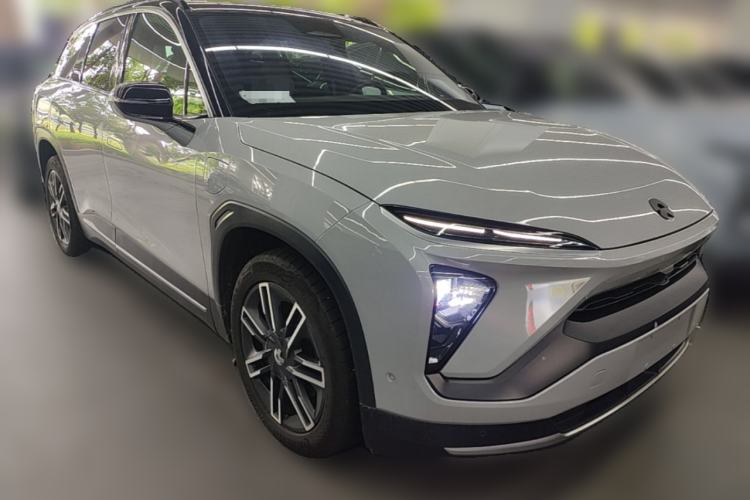 Used Nio ES6 2020 420 km Sport Edition Front Right 45 Deg