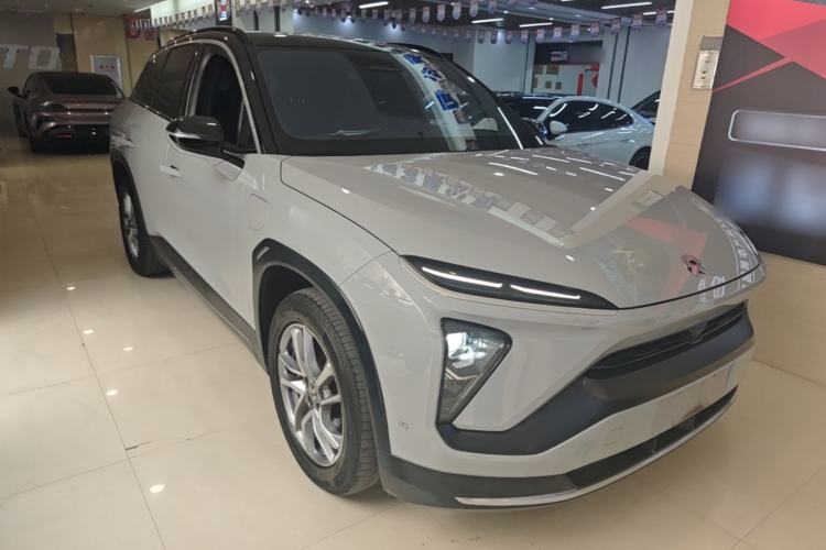 Used Nio ES6 2020 420 km Sport Edition Front Right 45 Deg