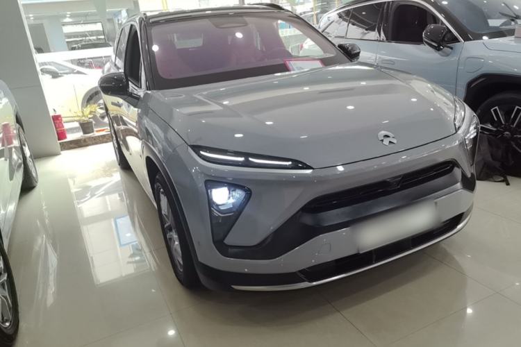 Used Nio ES6 2020 420 km Sport Edition Front Right 45 Deg