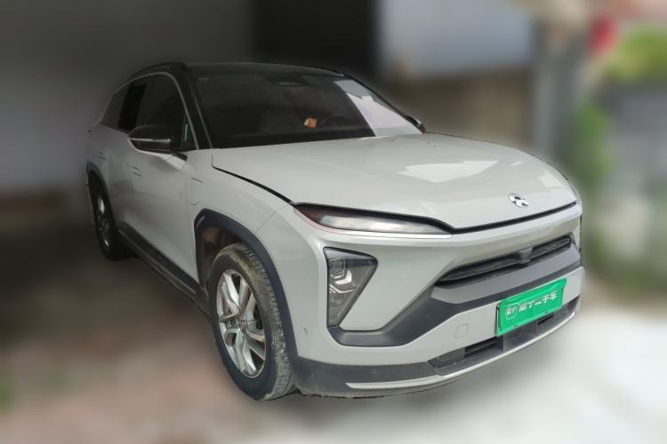Used Nio ES6 2020 420 km Sport Edition Front Right 45 Deg