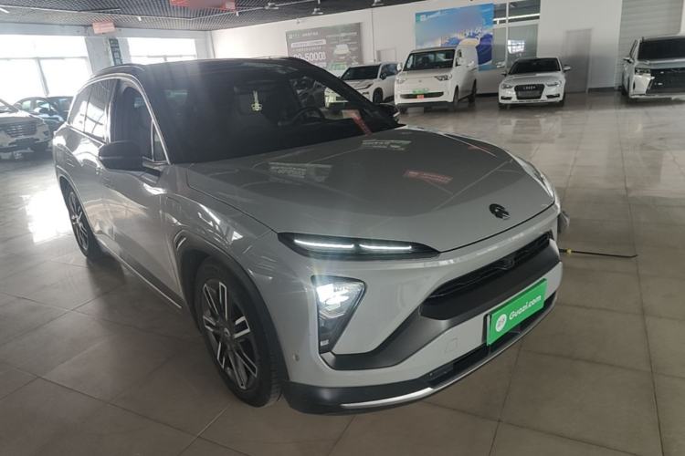 Used Nio ES6 2020 430 km Signature Edition Front Right 45 Deg