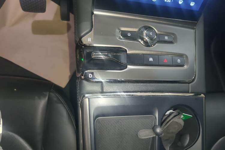 Used Nio ES6 2020 420 km Sport Edition Gear Lever