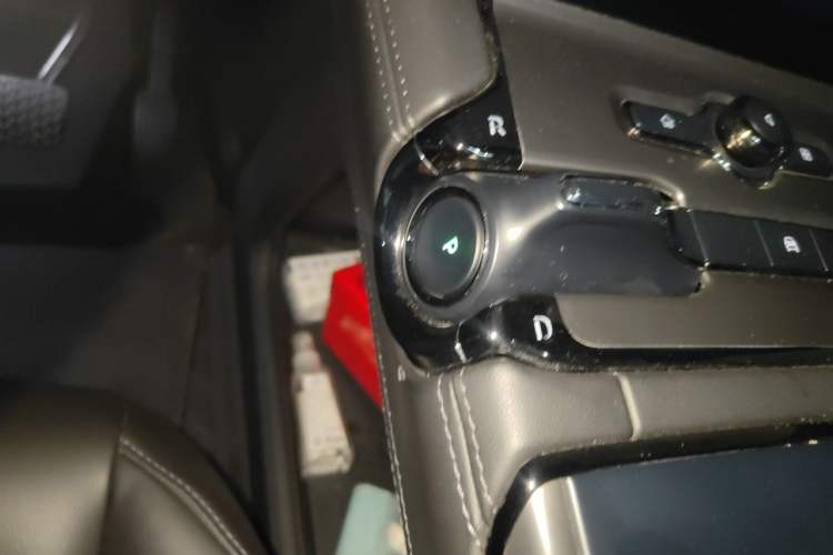 Used Nio ES6 2020 420 km Sport Edition Gear Lever