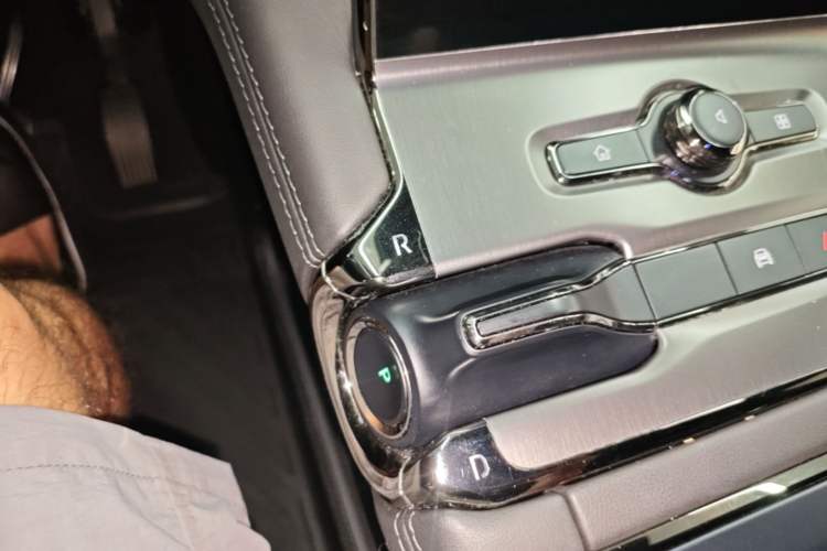 Used Nio ES6 2020 610KM Signature Edition Gear Lever