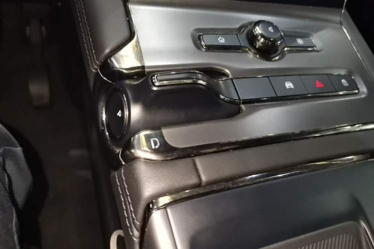 Used Nio ES6 2020 420 km Sport Edition Gear Lever