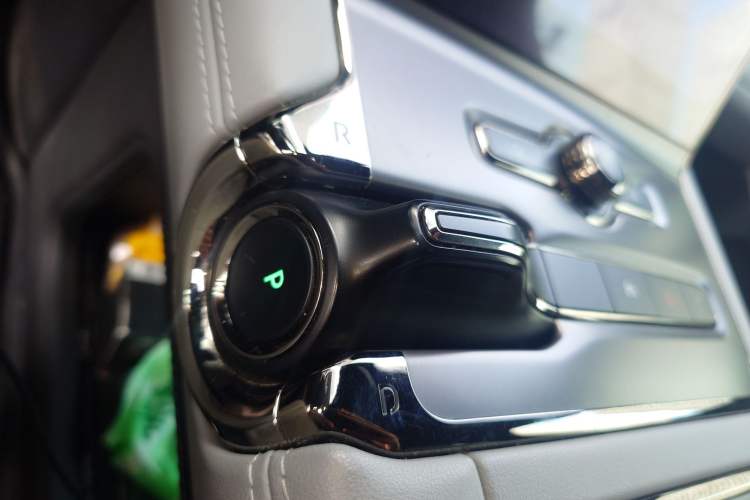 Used Nio ES6 2020 600 km Sport Edition Gear Lever