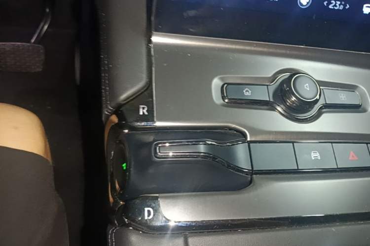 Used Nio ES6 2020 600 km Sport Edition Gear Lever