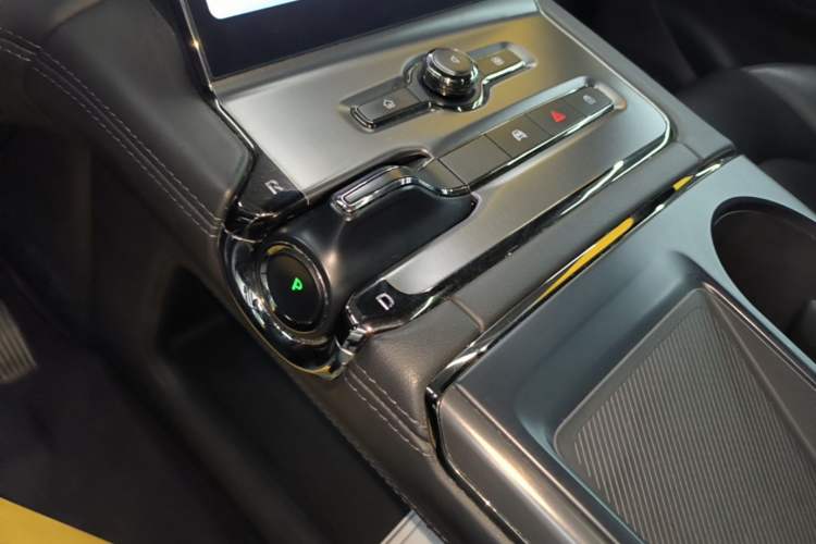 Used Nio ES6 2020 420 km Sport Edition Gear Lever
