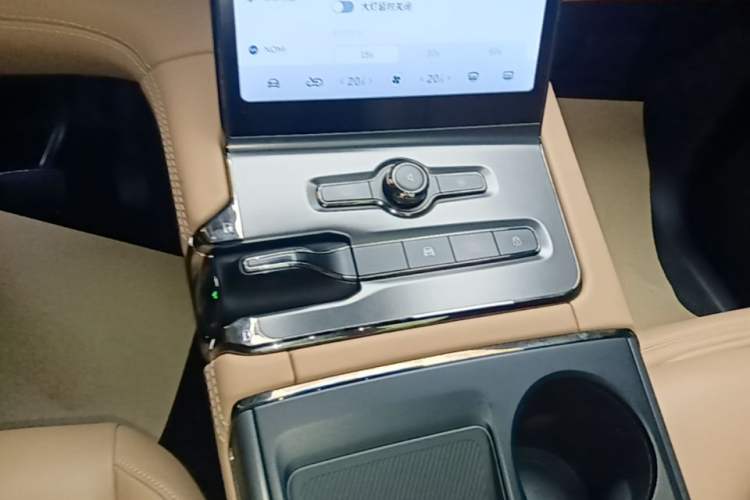 Used Nio ES6 2020 610 km Performance Version Gear Lever