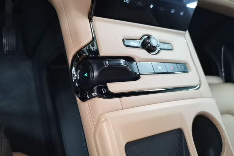 Used Nio ES6 2020 490 km Sport Edition Gear Lever