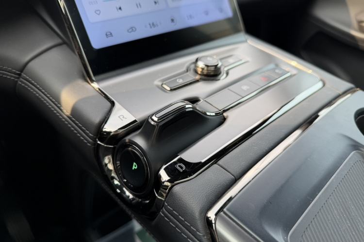 Used Nio ES6 2020 420 km Sport Edition Gear Lever