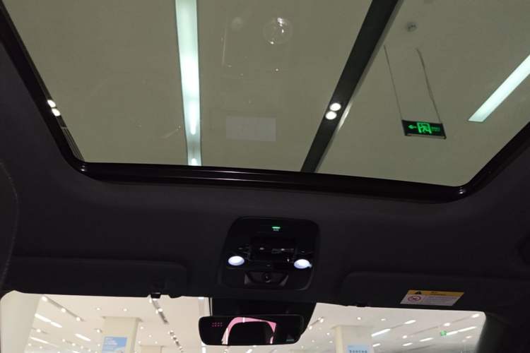 Used Nio ES6 2020 420 km Sport Edition Headliner