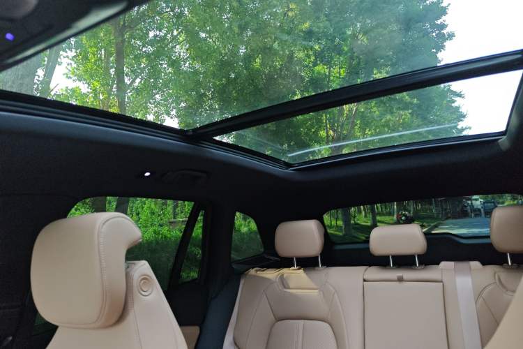 Used Nio ES6 2020 610 km Performance Version Headliner