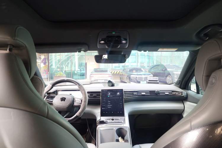 Used Nio ES6 2020 600 km Sport Edition Headliner