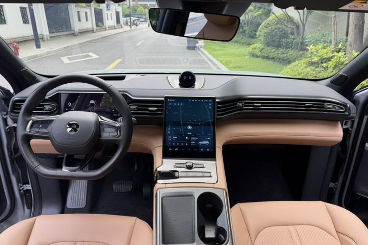 Used Nio ES6 2020 420 km Sport Edition Interior 2