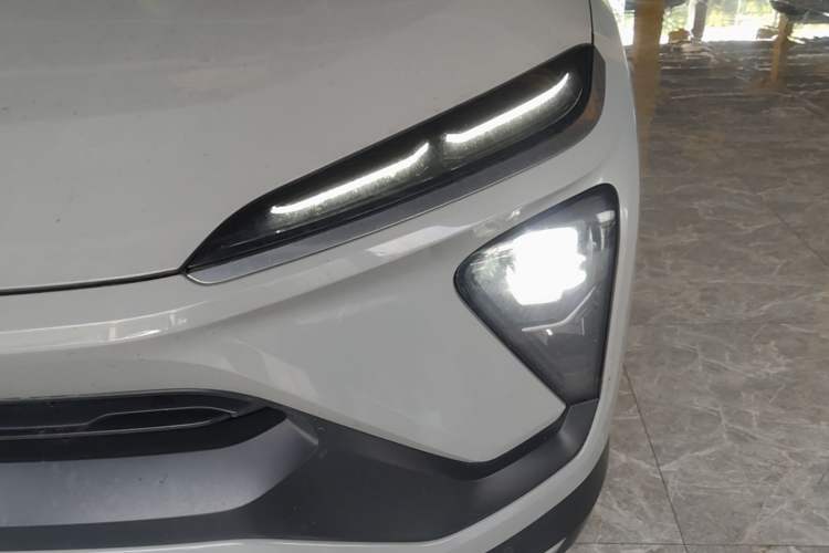 Used Nio ES6 2020 420 km Sport Edition Left Front Headlight