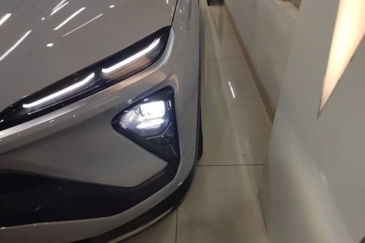 Used Nio ES6 2020 610 km Performance Version Left Front Headlight