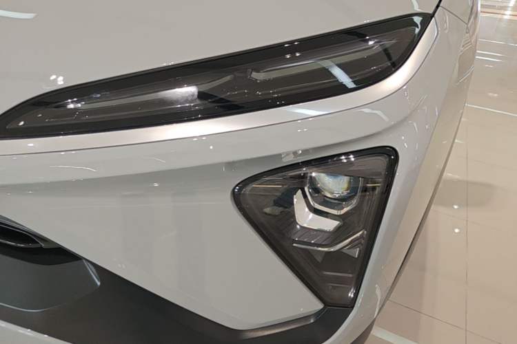 Used Nio ES6 2020 420 km Sport Edition Left Front Headlight