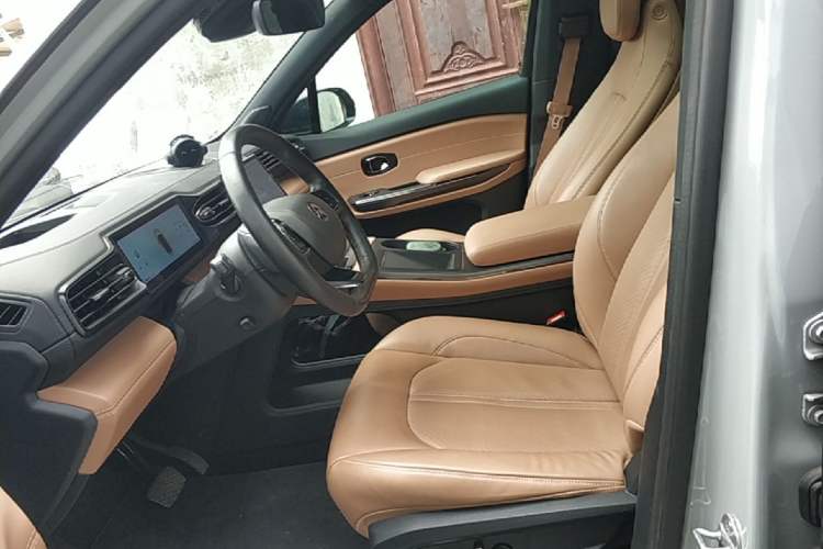 Used Nio ES6 2020 610KM Signature Edition Left Front Seat