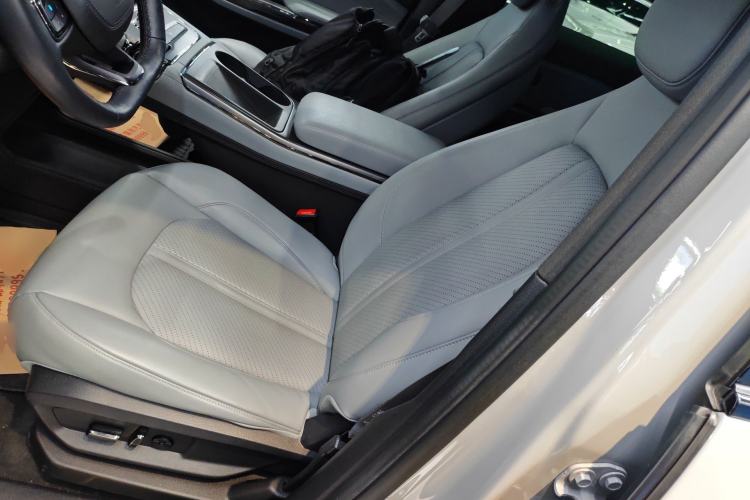 Used Nio ES6 2020 610 km Performance Version Left Front Seat