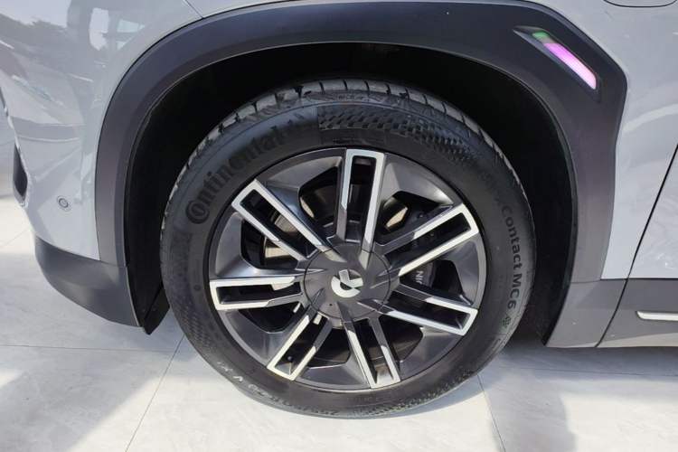 Used Nio ES6 2020 430KM Performance Version Left Front Wheel Hub