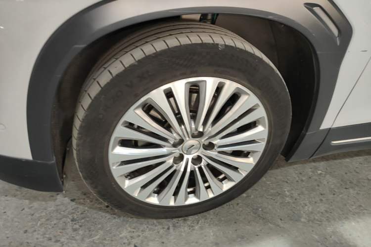 Used Nio ES6 2020 430KM Performance Version Left Front Wheel Hub