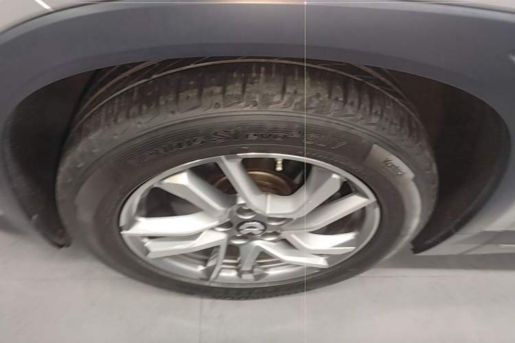 Used Nio ES6 2020 430KM Performance Version Left Front Wheel Hub