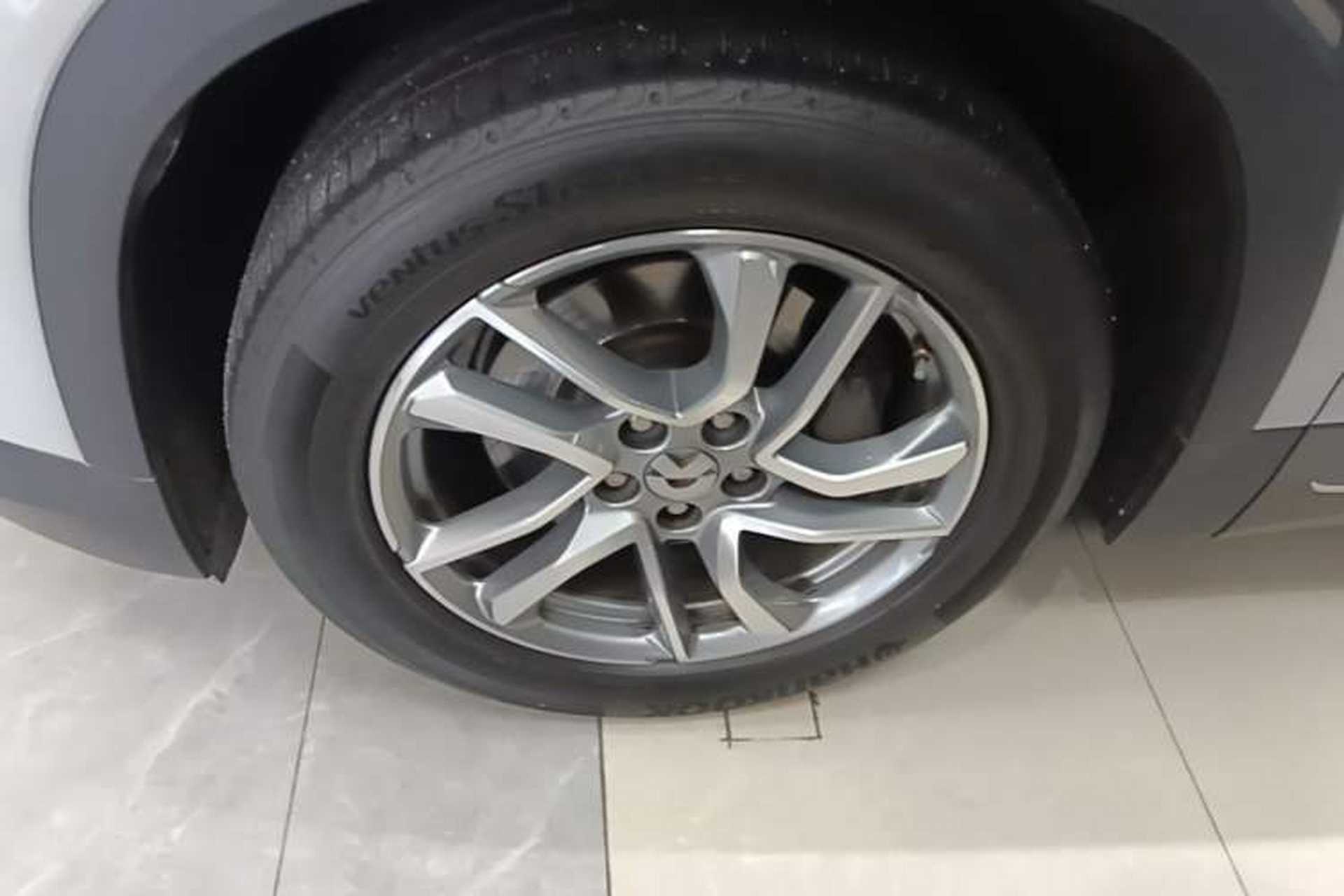Used Nio ES6 2020 600 km Sport Edition Left Front Wheel Hub