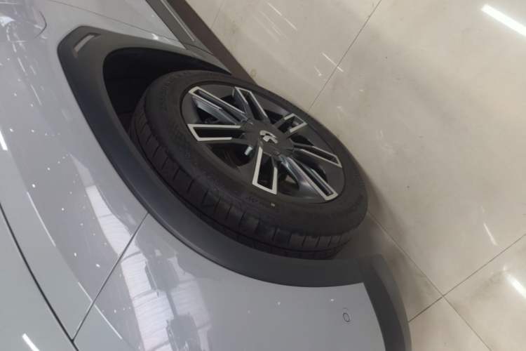 Used Nio ES6 2020 610 km Performance Version Left Front Wheel Hub