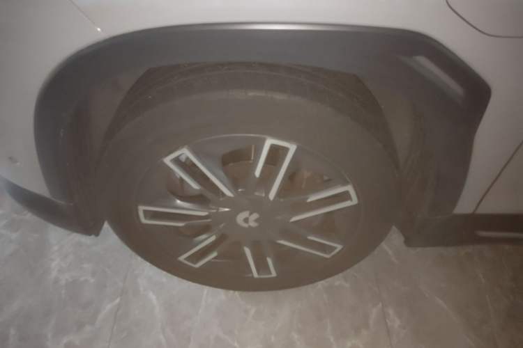 Used Nio ES6 2020 600 km Sport Edition Left Front Wheel Hub