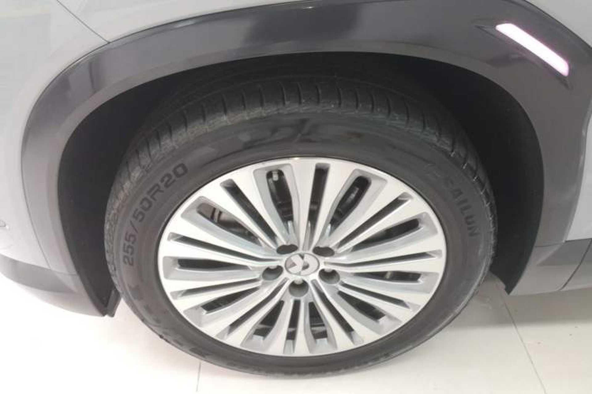 Used Nio ES6 2020 600 km Sport Edition Left Front Wheel Hub