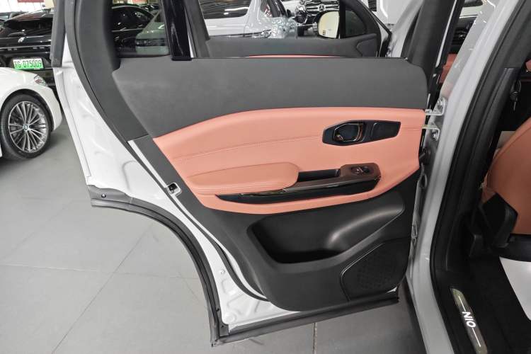 Used Nio ES6 2020 490 km Sport Edition Left Rear Door Interior