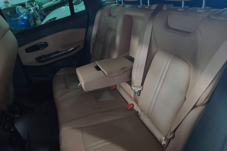 Used Nio ES6 2020 420 km Sport Edition Left Rear Seat