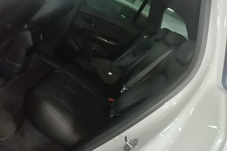 Used Nio ES6 2020 600 km Sport Edition Left Rear Seat