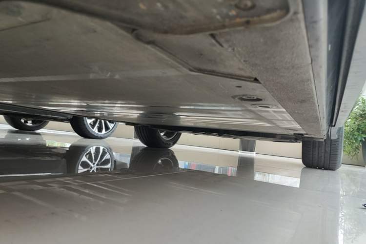 Used Nio ES6 2020 430KM Performance Version Left Side Sill