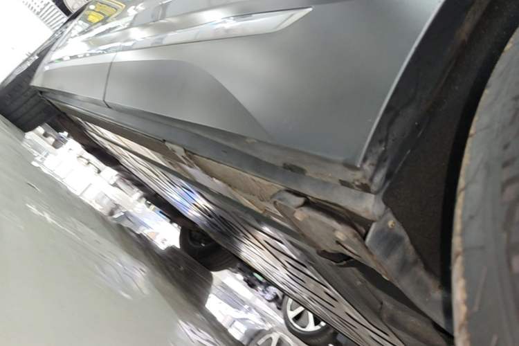 Used Nio ES6 2020 455KM Sport Edition Left Side Sill