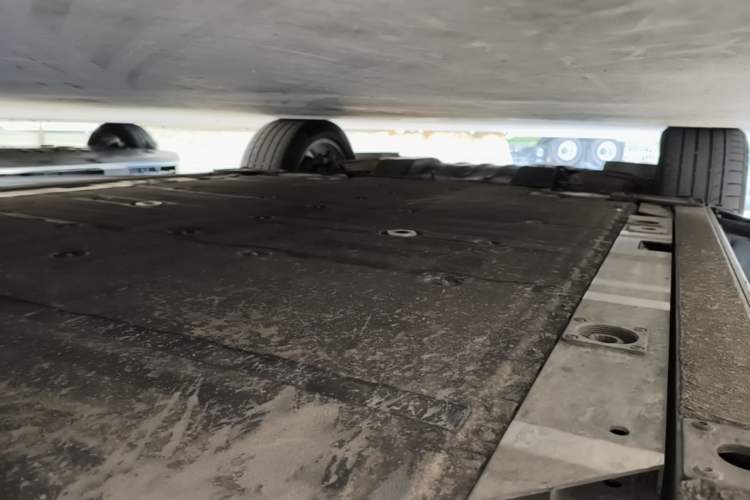 Used Nio ES6 2020 610 km Performance Version Left Side Sill
