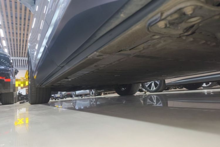 Used Nio ES6 2020 610 km Performance Version Left Side Sill