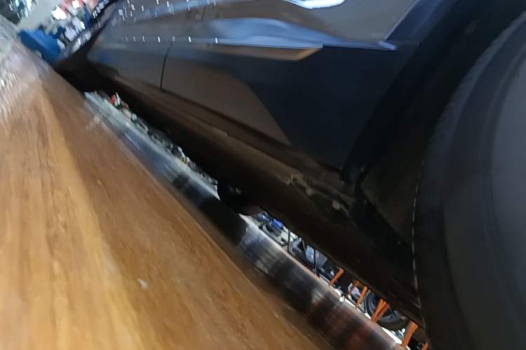 Used Nio ES6 2020 610 km Performance Version Left Side Sill