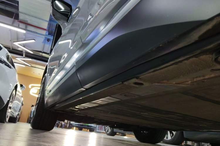 Used Nio ES6 2020 455KM Sport Edition Left Side Sill