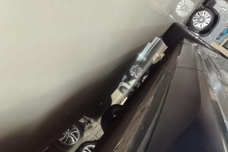 Used Nio ES6 2020 420 km Sport Edition Left Side Sill