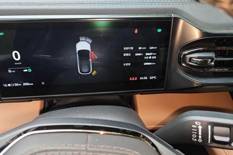 Used Nio ES6 2020 600 km Sport Edition Odometer Close Up