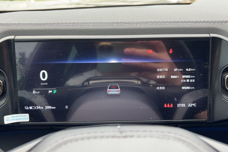 Used Nio ES6 2020 610 km Performance Version Odometer Close Up