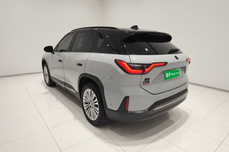 Used Nio ES6 2020 420 km Sport Edition Rear Left 45 Deg