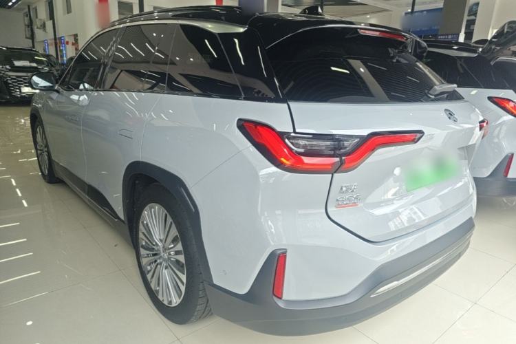 Used Nio ES6 2020 465 km Signature Edition Rear Left 45 Deg