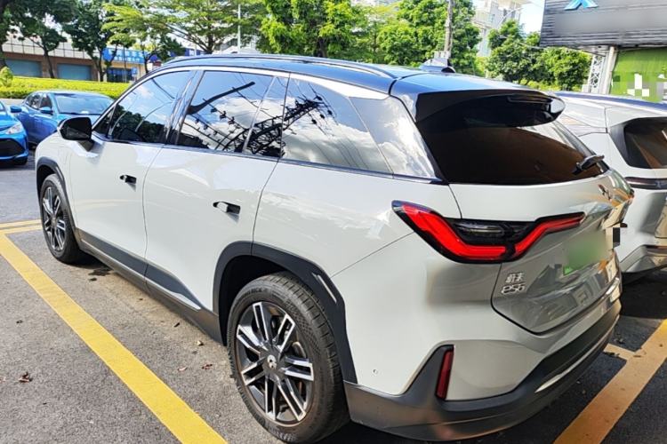 Used Nio ES6 2020 490 km Sport Edition Rear Left 45 Deg