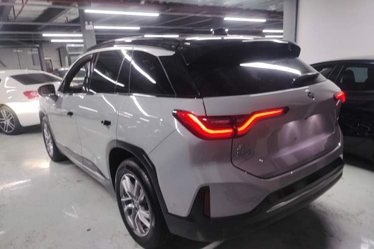 Used Nio ES6 2020 420 km Sport Edition Rear Left 45 Deg