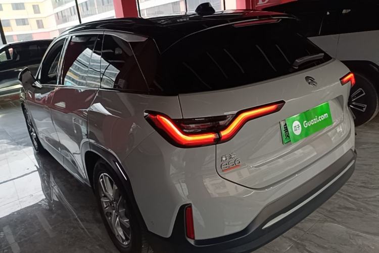 Used Nio ES6 2020 610 km Performance Version Rear Left 45 Deg