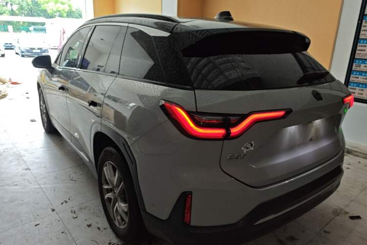 Used Nio ES6 2020 420 km Sport Edition Rear Left 45 Deg